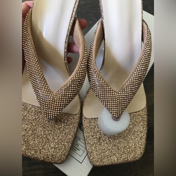 Heels - Picture 6 of 7